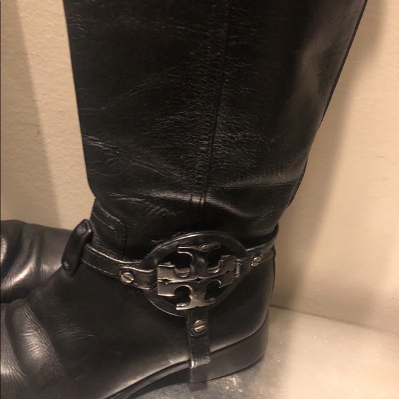 TORY BURCH LEATHER boots GREAT BUY!! - Picture 2 of 3